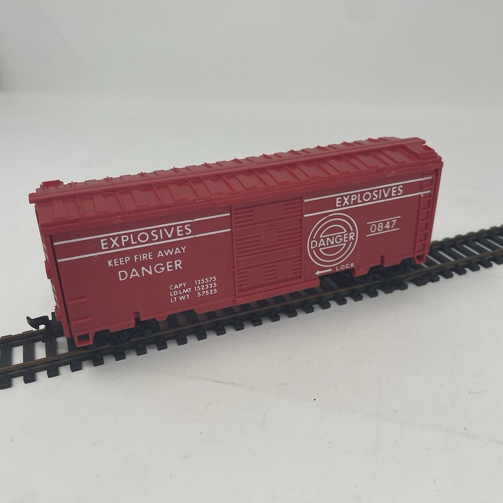 Lionel‎ HO Scale Gauge 0847 EXPLOSIVES TARGET EXPLODING CAR Vintage